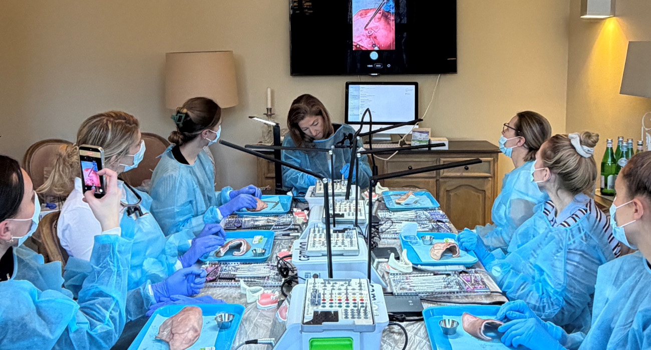 Erfolgreicher Kurs Let’s start with implants